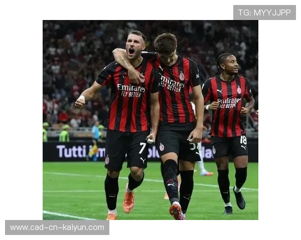 AC米兰围攻对方半场,莱奥射门被封 AC米兰围攻对方半场,莱奥射门被封